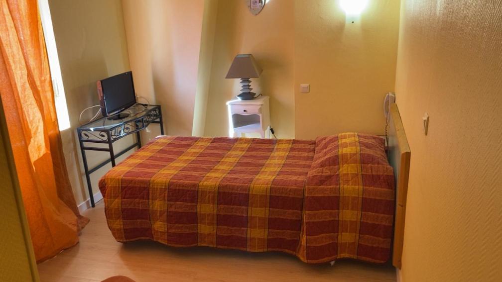 Hotel Beausejour Rouen Bagian luar foto