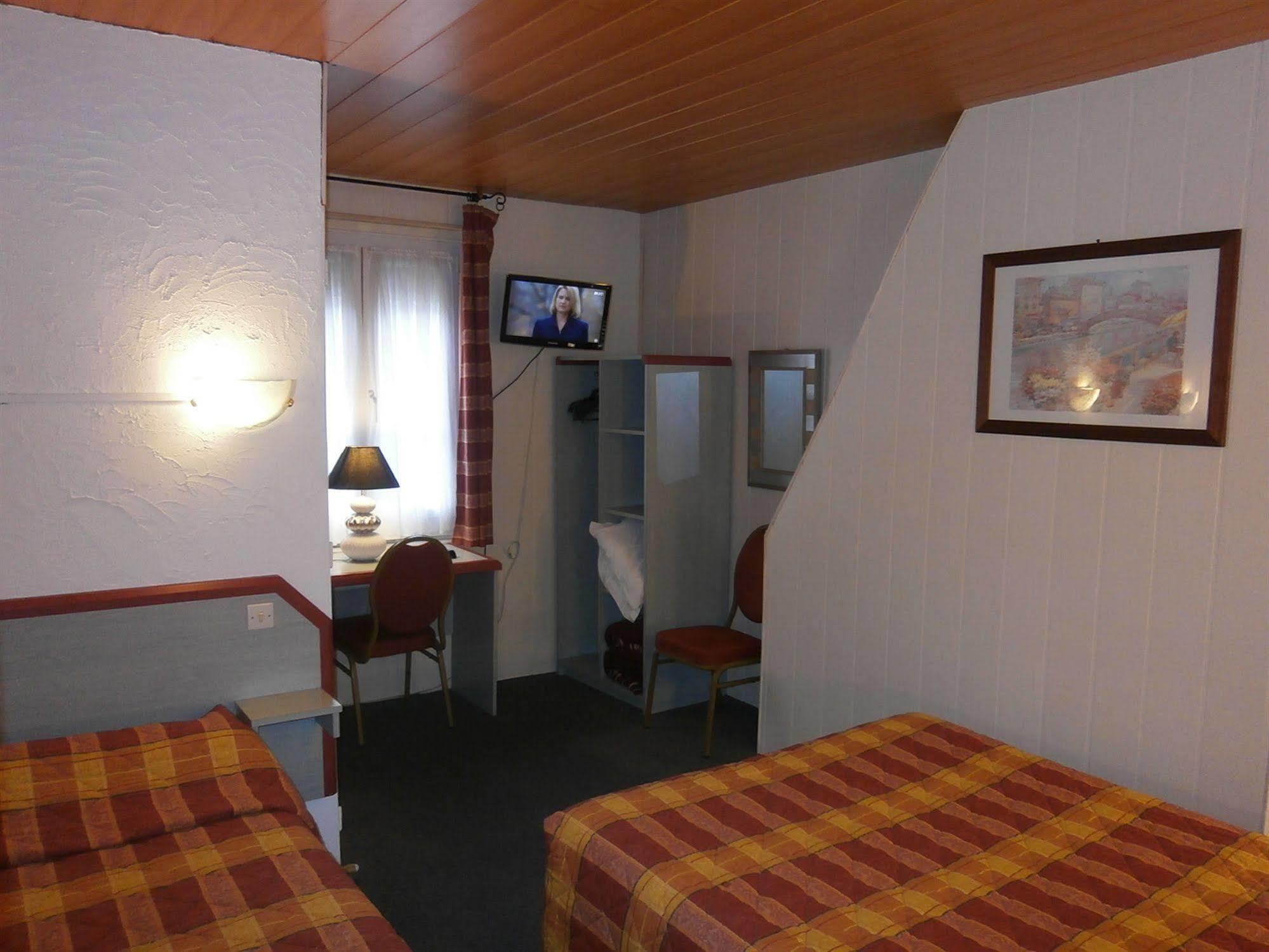 Hotel Beausejour Rouen Bagian luar foto