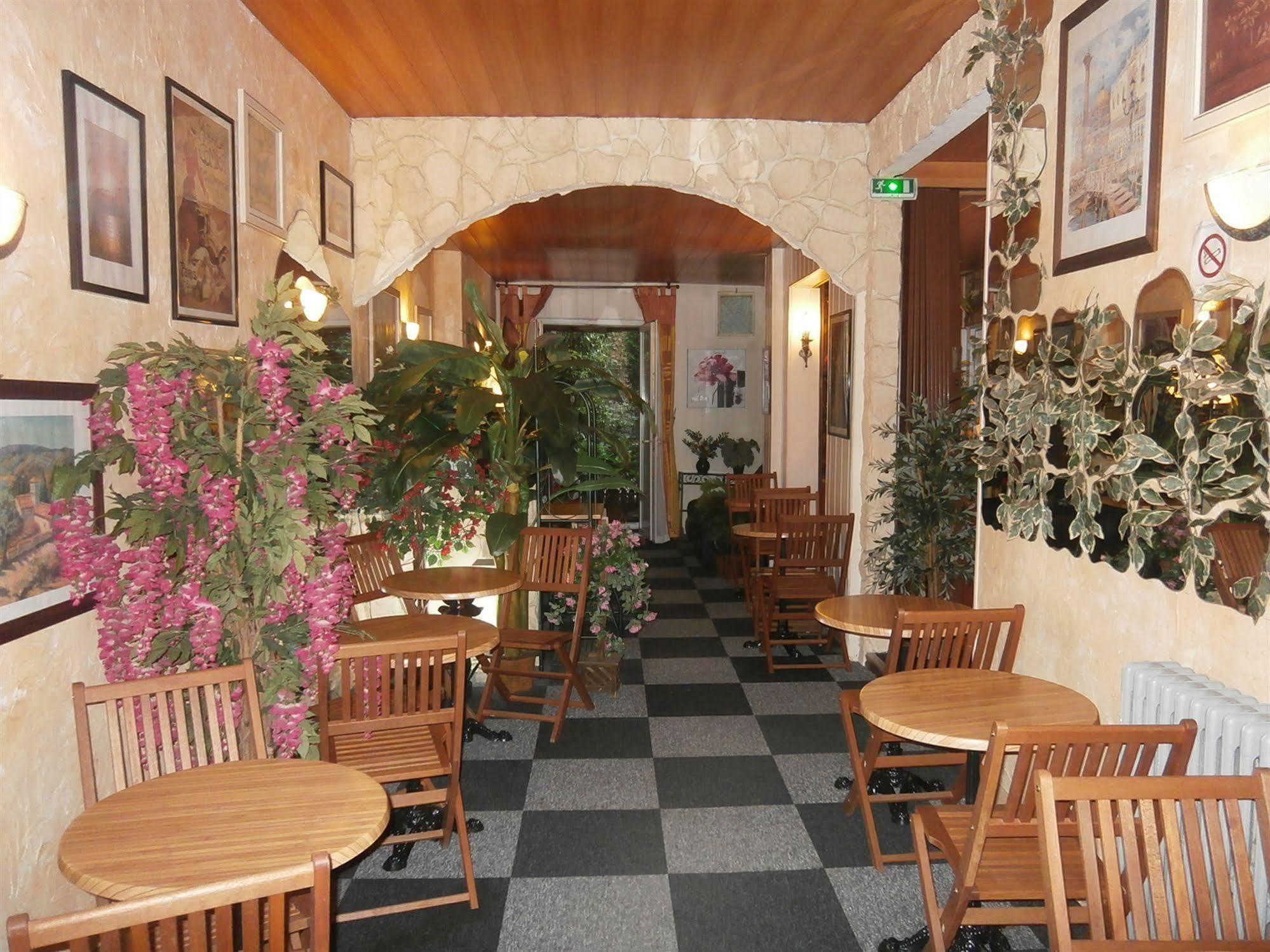 Hotel Beausejour Rouen Bagian luar foto